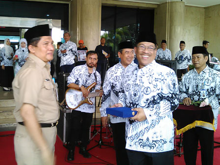 Pencarian PGRI Minahasa Selatan - Persatuan Guru Republik Indonesia Cabang Minahasa Selatan